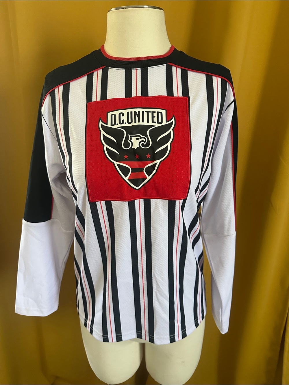 Men’s Long-Sleeve Soccer Jersey - White/Black/Red MLS DC United